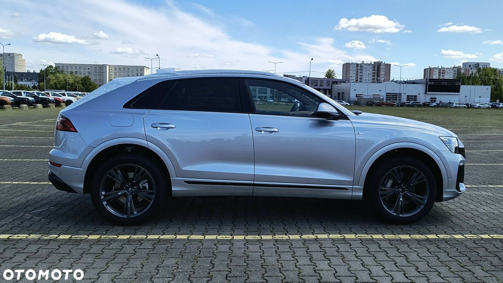 Audi Q8 - 14