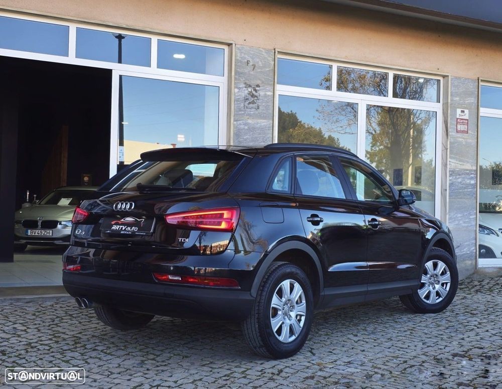 Audi Q3 2.0 TDI Design - 12