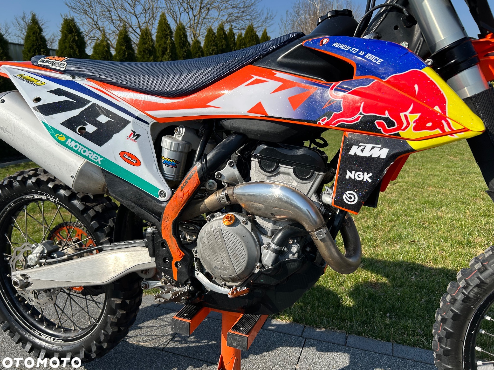 KTM SXF - 12