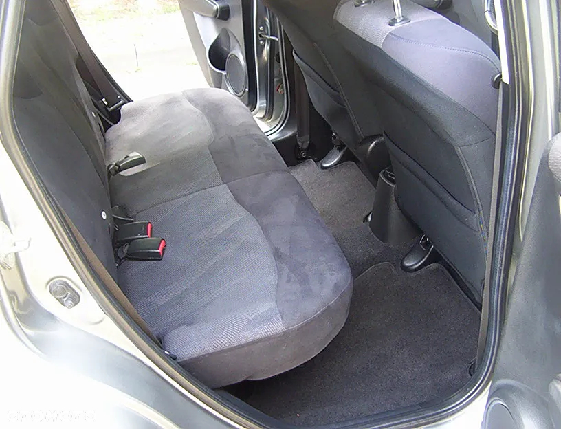 Honda Jazz 1.4 Executive - 21