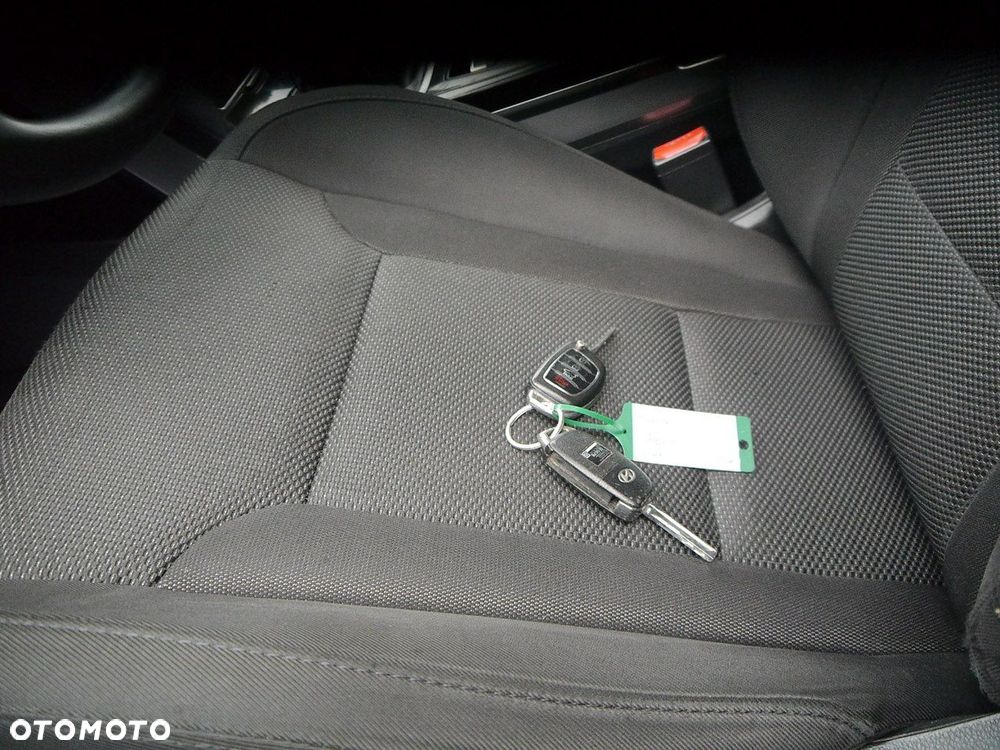 Hyundai i40 1.7 CRDi Comfort - 36
