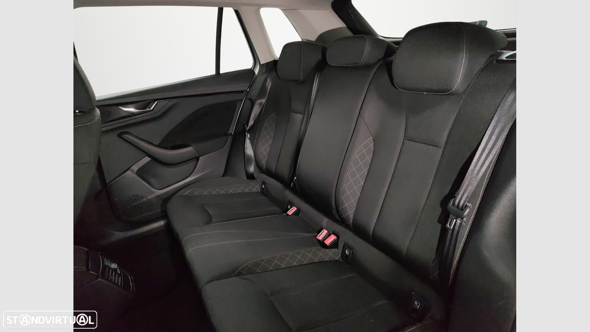 Skoda Kamiq 1.0 TSI Ambition - 17