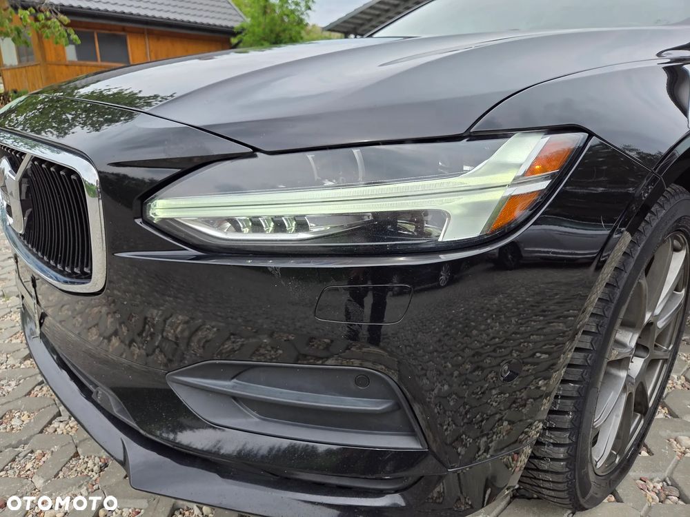 Volvo S90 T5 Momentum - 29