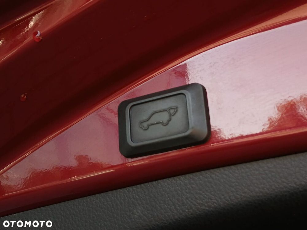 Toyota RAV4 Hybrid Premium 4x2 - 36