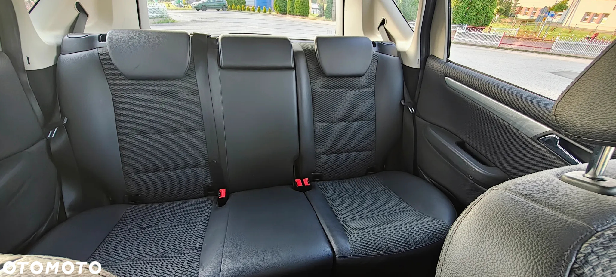 Mercedes-Benz Klasa A 180 CDI Autotronic Avantgarde - 12