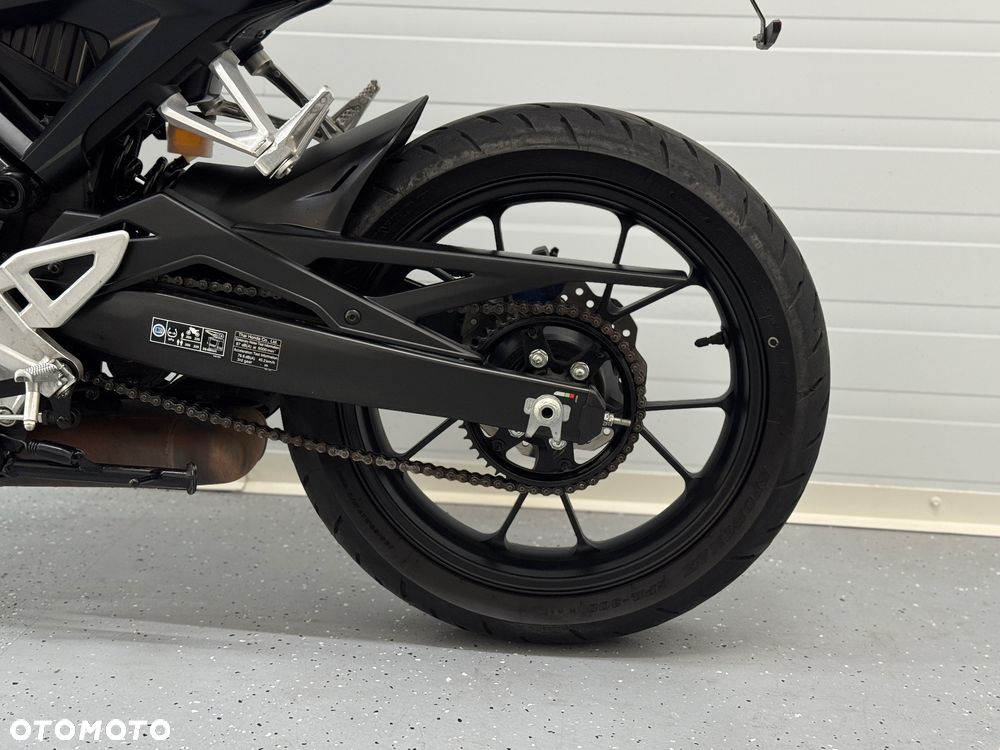Honda CB - 13