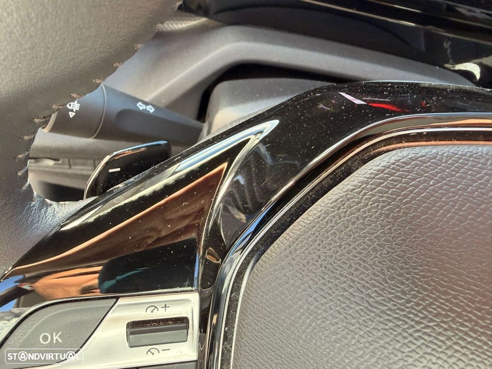 Peugeot 308 1.2 PureTech Allure EAT8 - 19