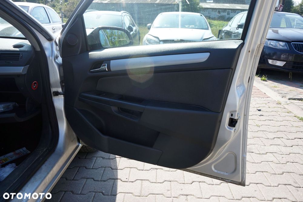 DRZWI PRZEDNIE PRAWE ASTRA III H KOMBI Z157  SREBRNY OPEL 2004-2006 - 9