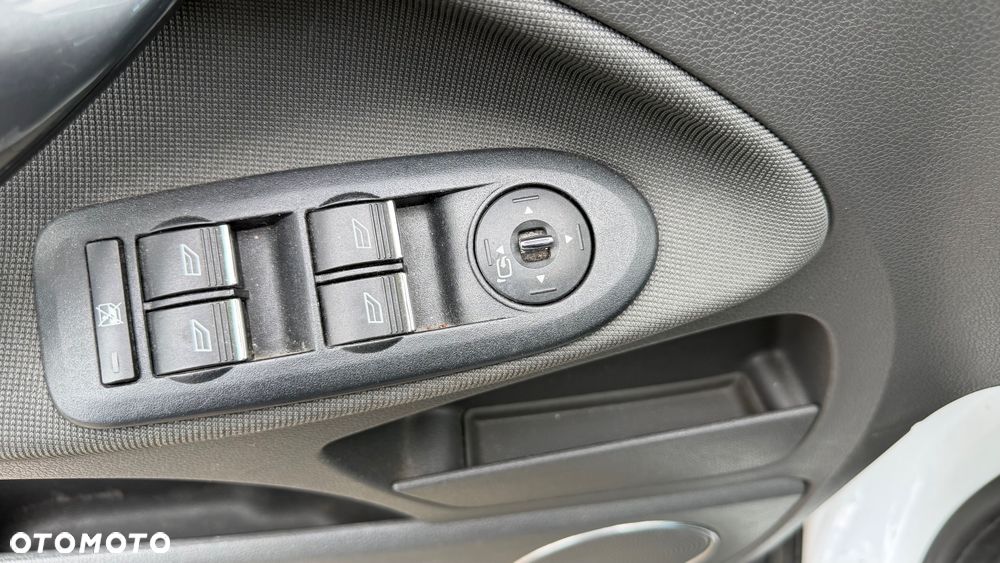 Ford Kuga 2.0 TDCi Titanium - 20