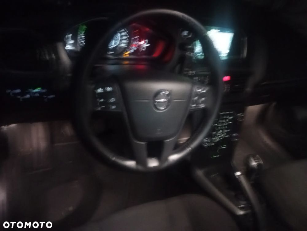 Volvo V40 Cross Country D2 Momentum - 29