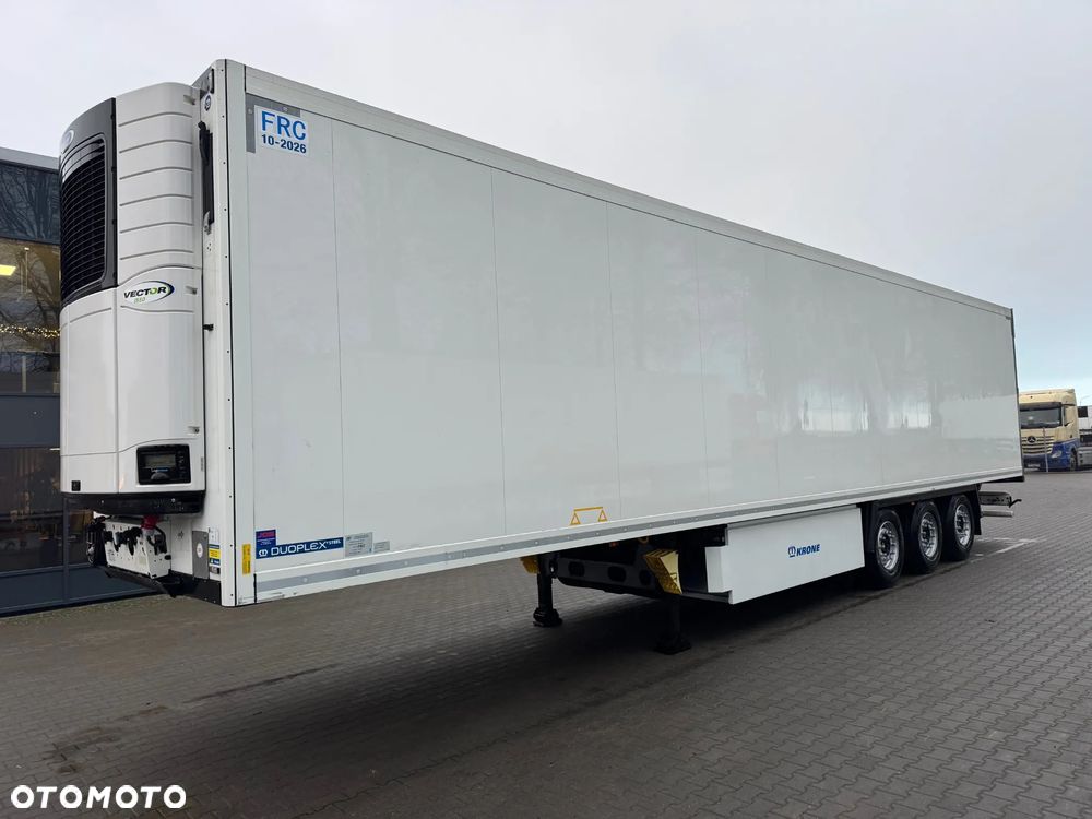 Krone Chłodnia ,Doppelstock ,Wynajem,  Carrier Vector 1550 - 1