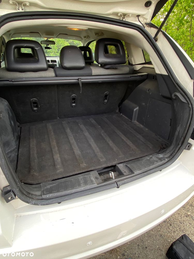 Dodge Caliber - 9