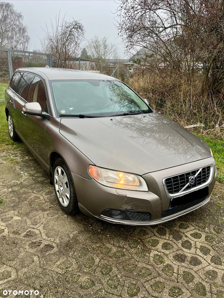 Volvo V70 - 2
