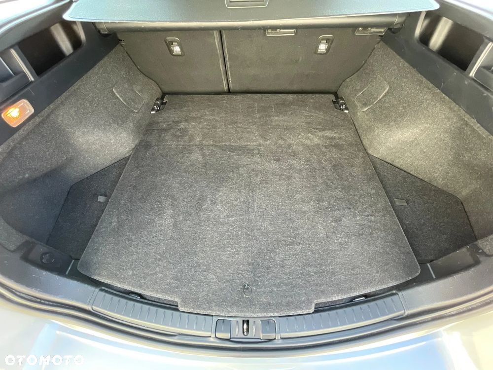 Toyota Auris 1.6 Valvematic Executive - 24