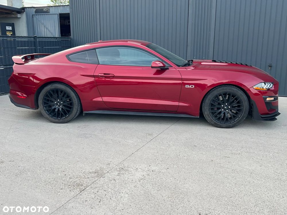 Ford Mustang - 11