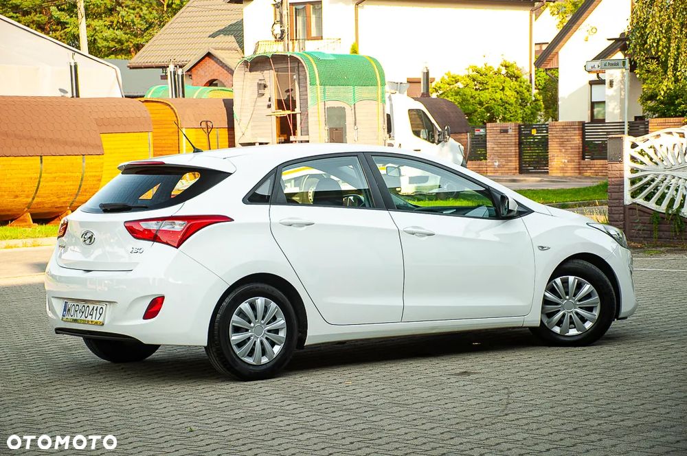 Hyundai i30 1.4 Comfort - 18