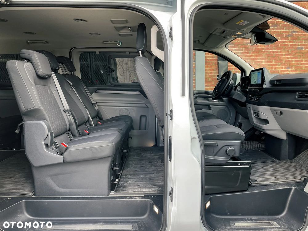 Ford Tourneo Custom 2.0 EcoBlue 320 AWD L2 Titanium - 22
