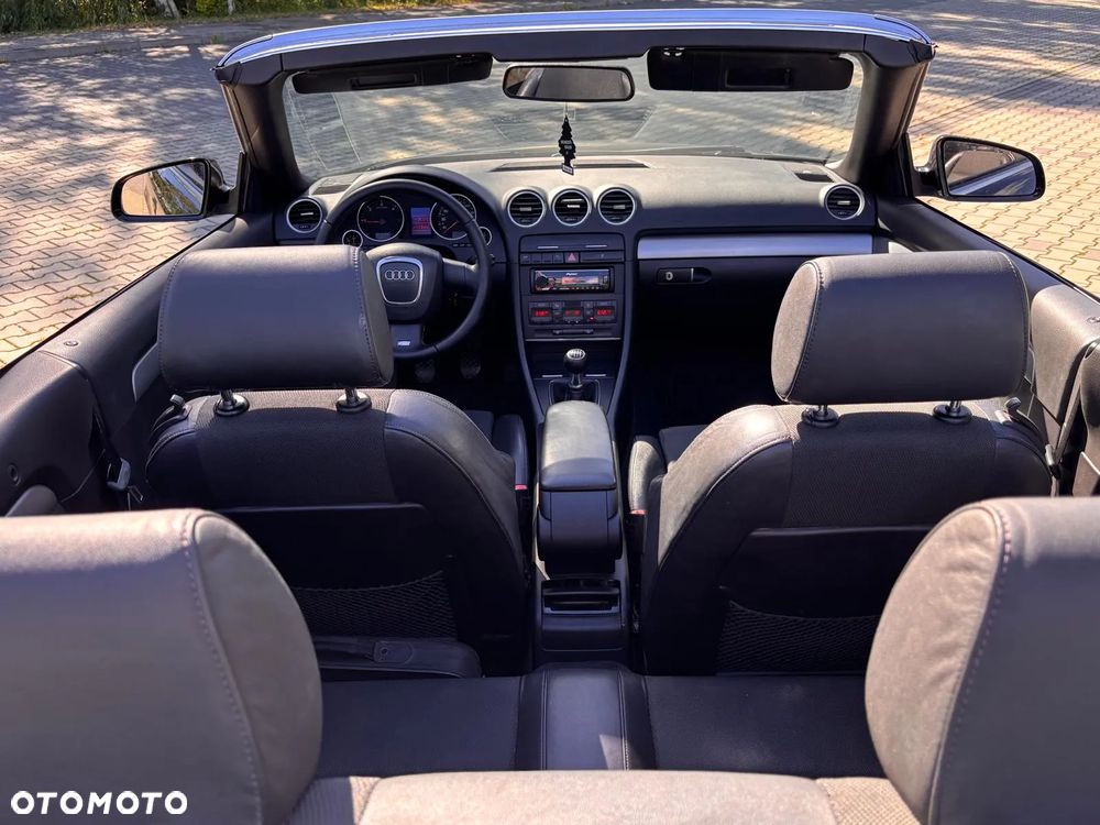Audi A4 - 16