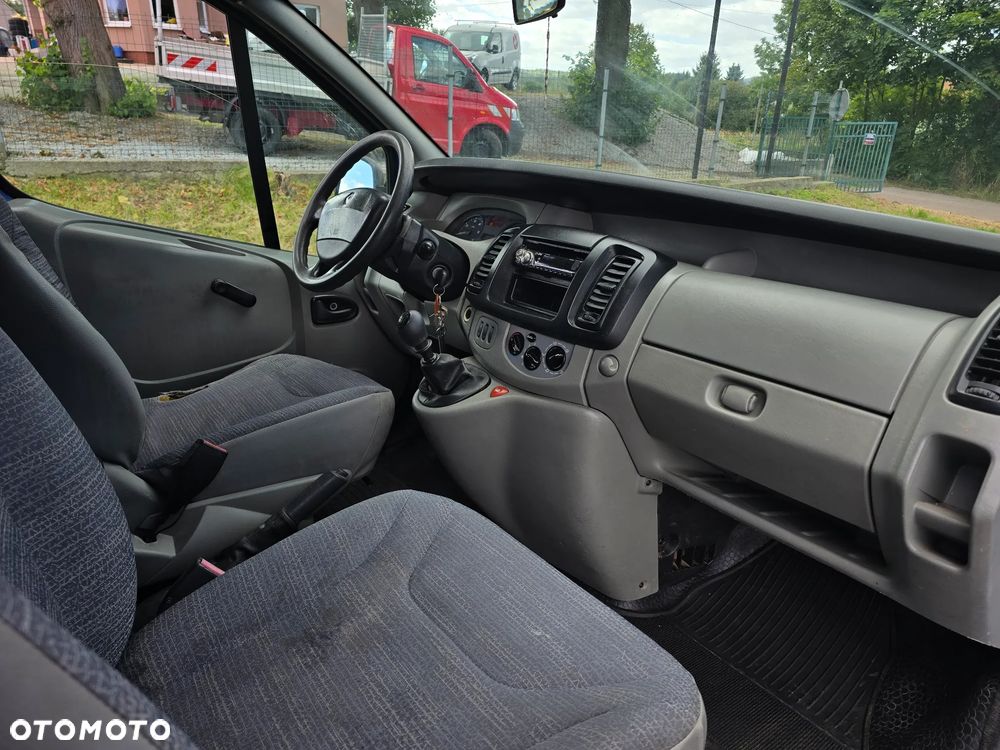 Renault Trafic - 6