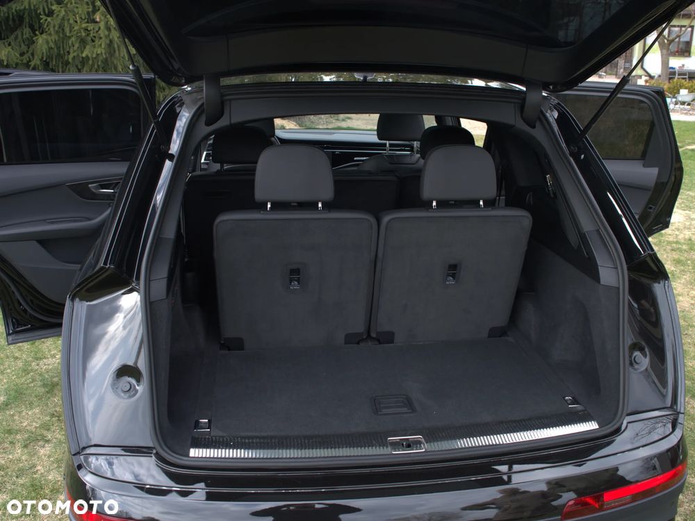 Audi Q7 50 TDI mHEV Quattro Black Edition Tiptr - 8