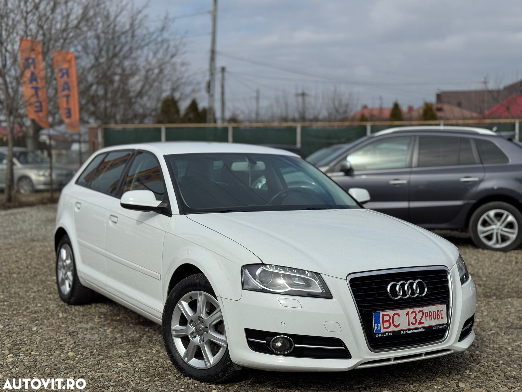 Audi A3 2.0 TDI Sportback DPF quattro Attraction - 2