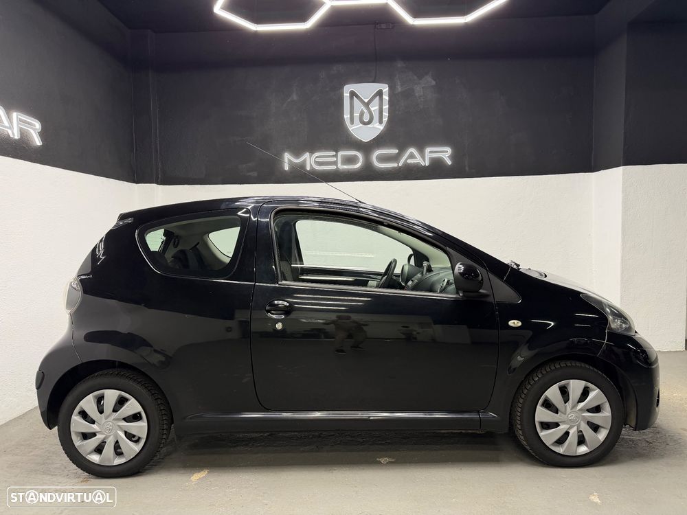Toyota Aygo 1.0 Plus Sport Pack - 12