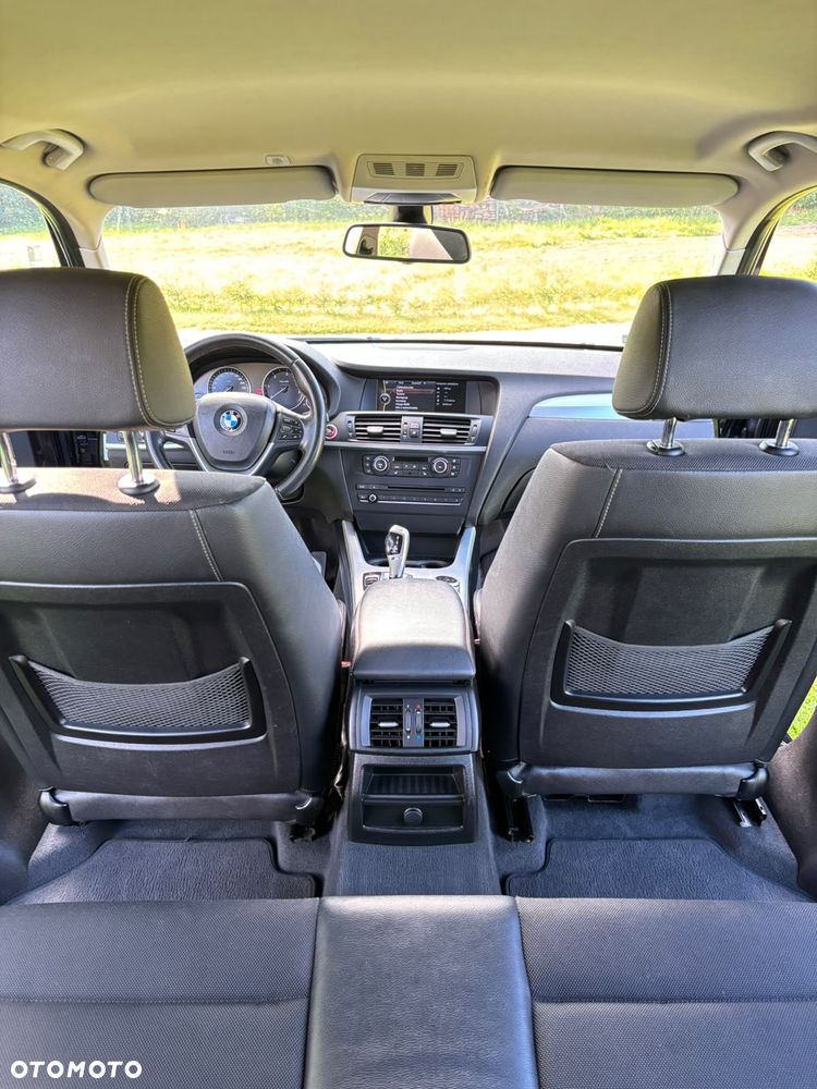 BMW X3 xDrive20d - 23