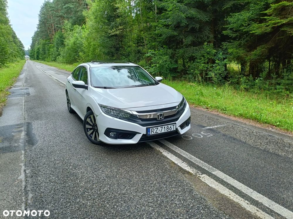 Honda Civic 1.5 T Prestige (Navi) - 30