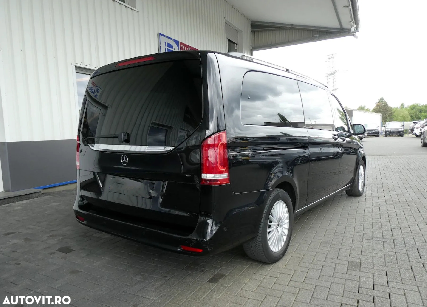 Mercedes-Benz V 300 d Combi Extra-lung 237 CP AWD 9AT - 6