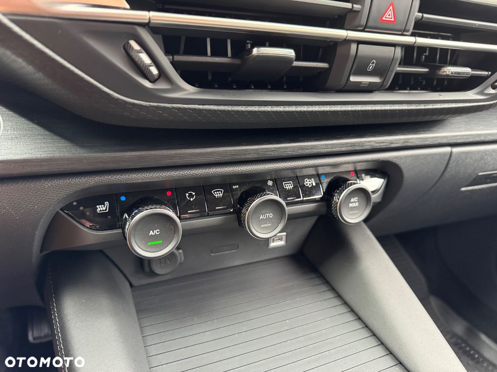 Citroën C5X 1.2 PureTech Shine EAT8 - 34