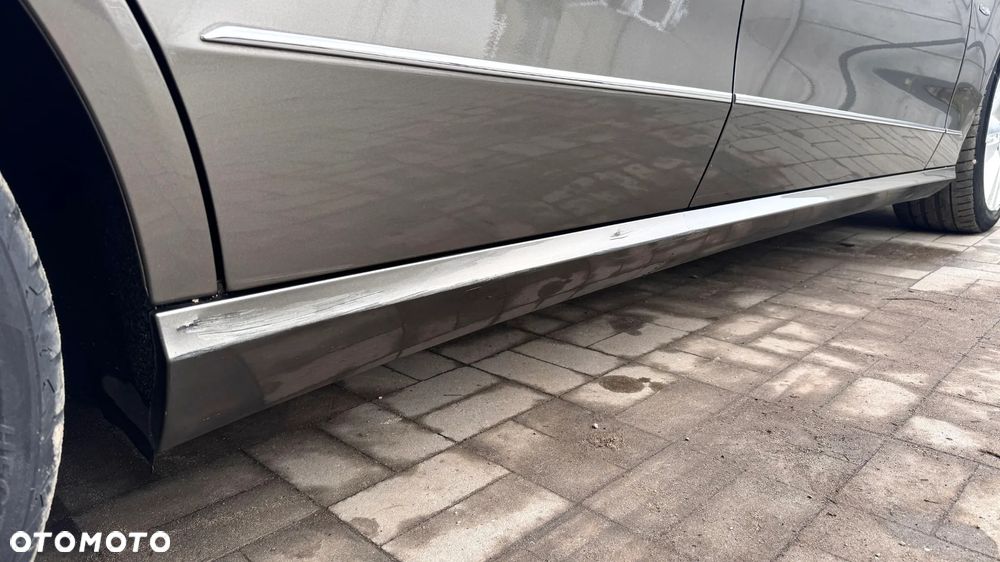 Mercedes-Benz Klasa E 250 CGI BlueEFFICIENCY Automatik Elegance - 24