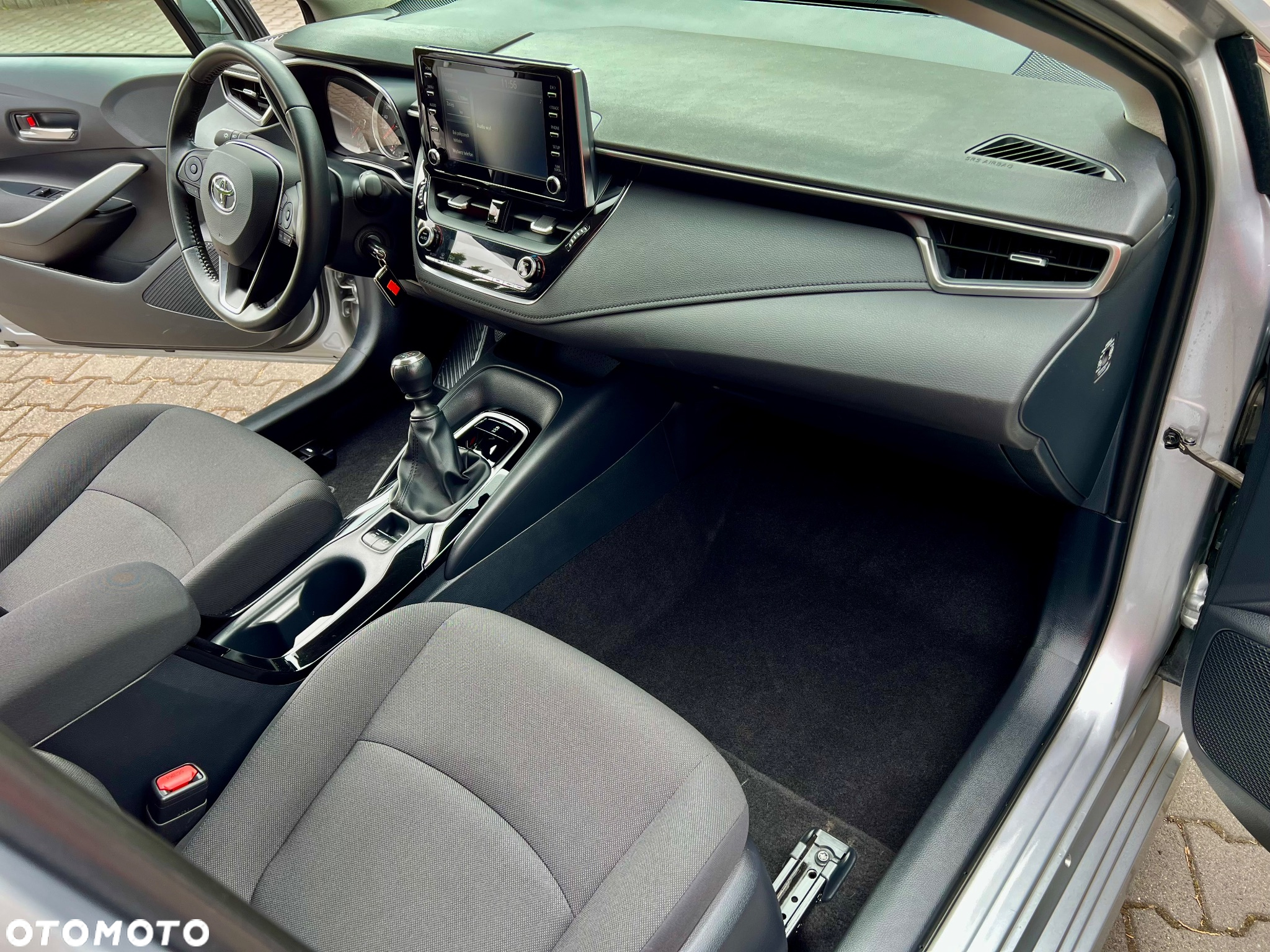 Toyota Corolla 1.5 Comfort - 9