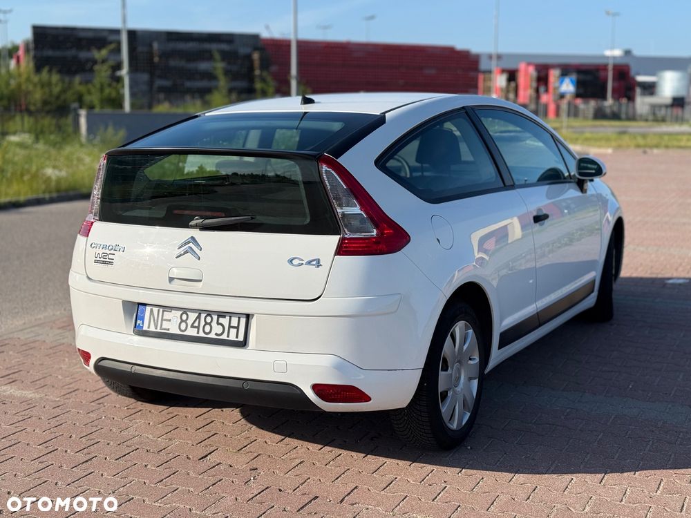 Citroën C4 1.4 16V Equilibre - 2