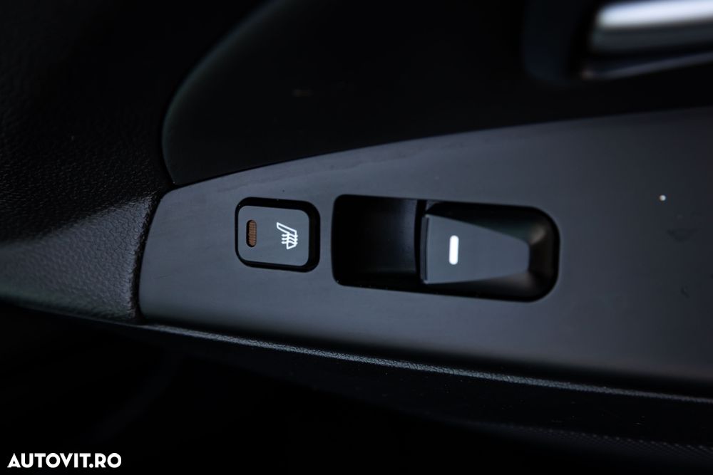 Hyundai ix35 2.0 CRDI 4WD Automatik Premium - 28