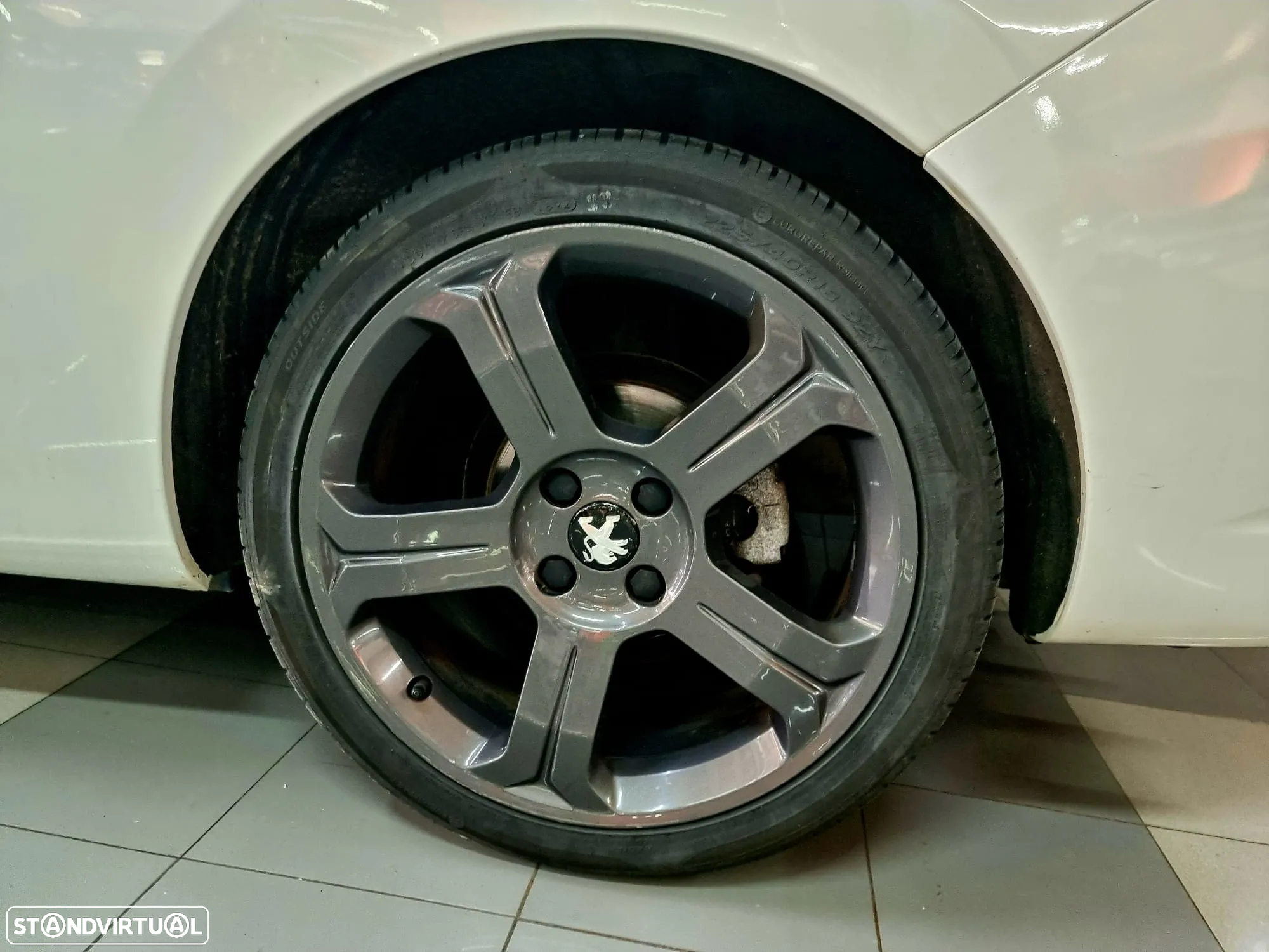 Peugeot 308 CC 1.6 THP Roland Garros - 14