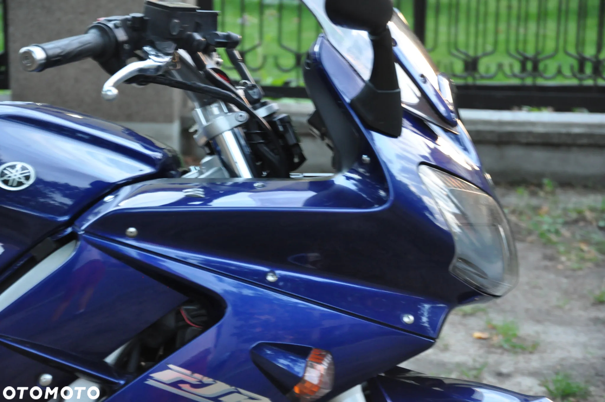 Yamaha FJR - 15
