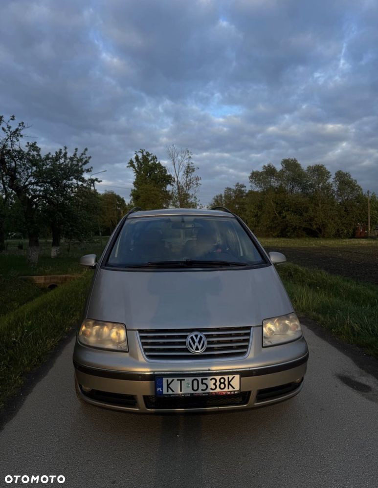 Volkswagen Sharan - 3