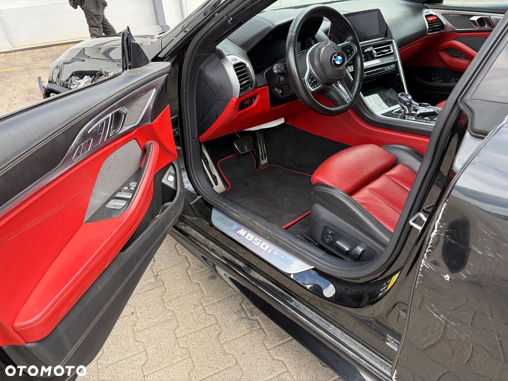 BMW Seria 8 - 15