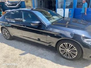 BMW Seria 5 520d AT - 4