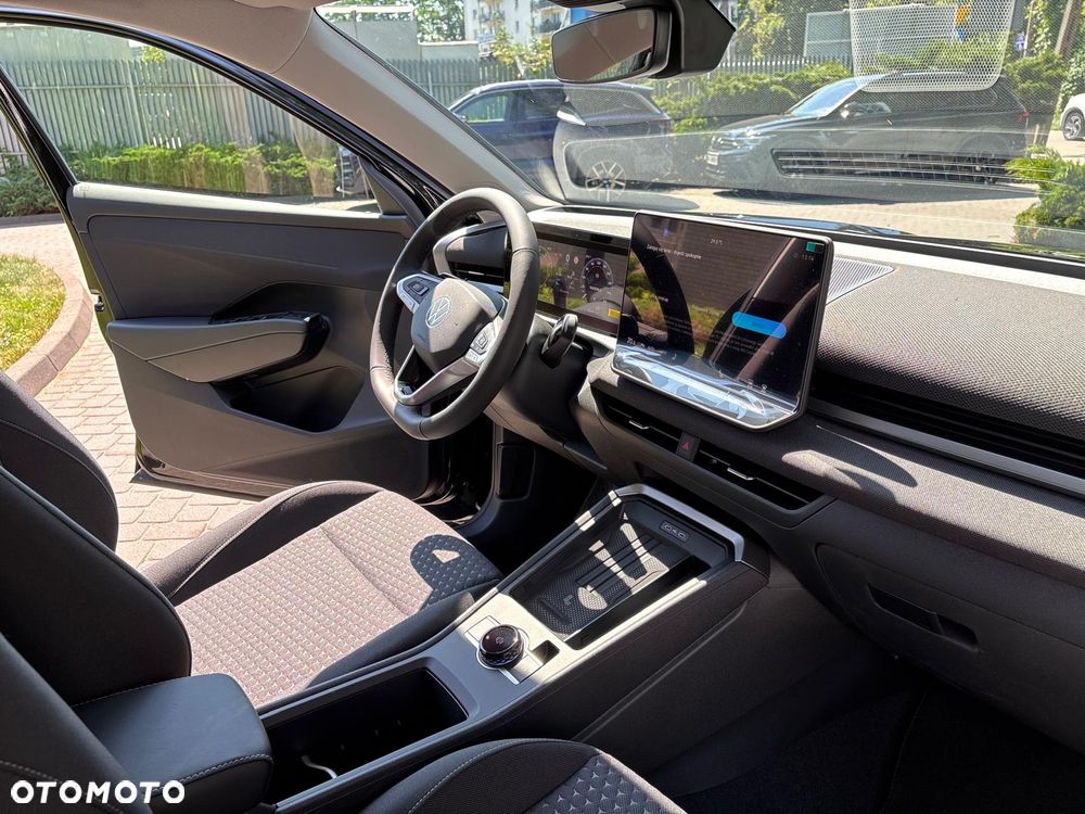 Volkswagen T-Roc 1.5 eTSI Life DSG - 19