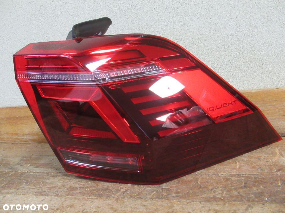 LAMPA TYLNA TYŁ PRAWA LEWA VW TIGUAN II 2 LIFT IQ.LIGHT 5NA 2020- - 2
