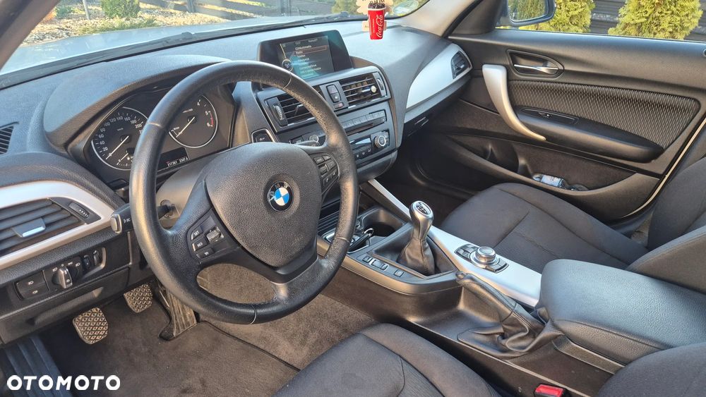 BMW Seria 1 116d DPF - 27