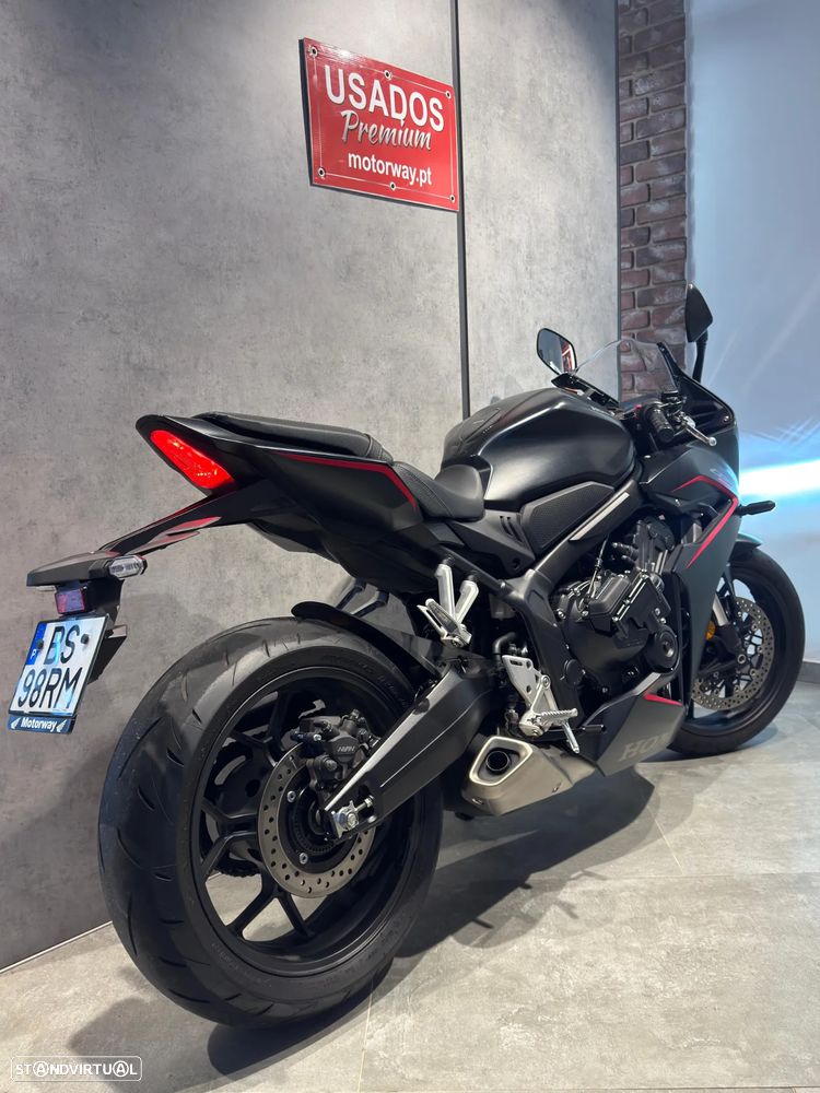 Honda CBR CBR650R - 3