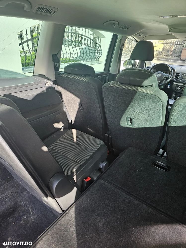 Volkswagen Sharan - 15
