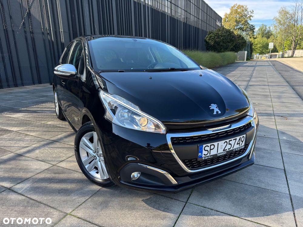 Peugeot 208 PureTech 82 Start & Stop Allure - 5