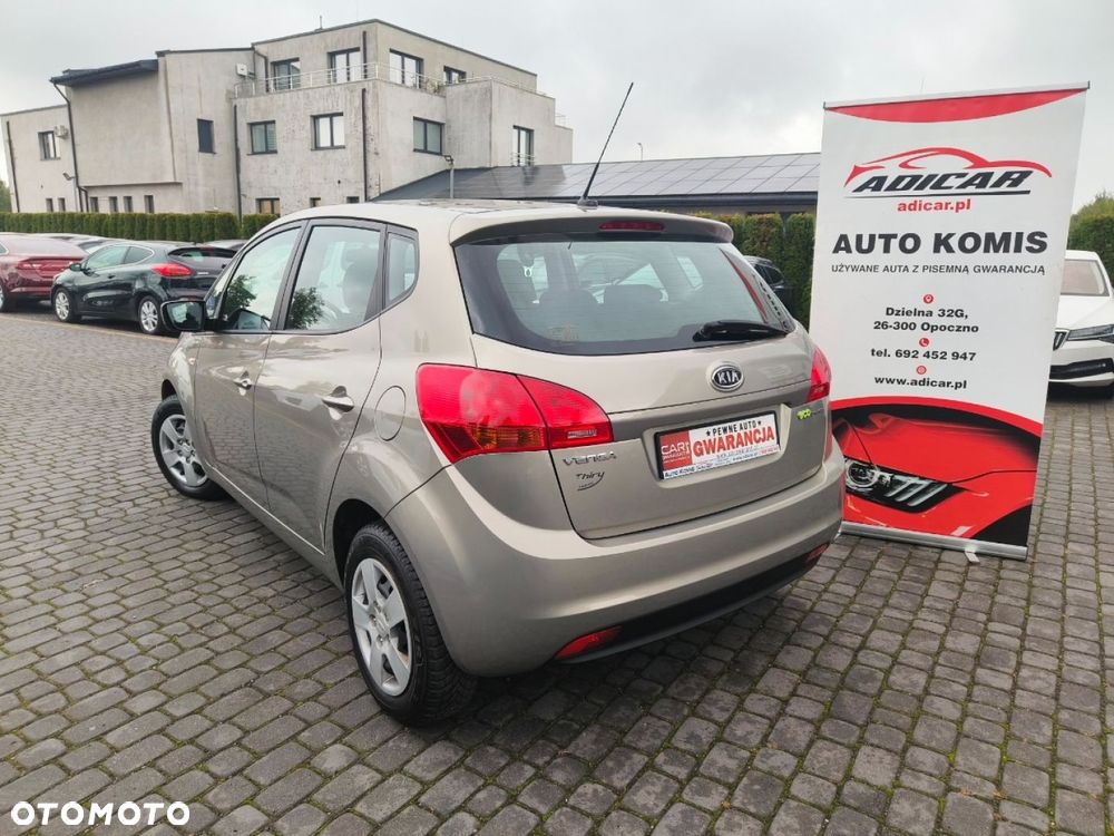 Kia Venga - 3