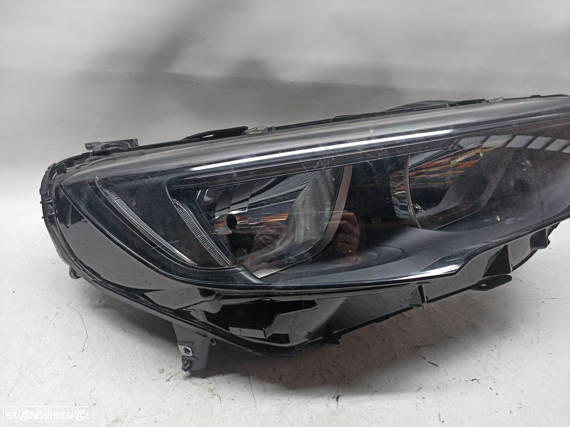 Ótica / farol direita OPEL Insignia B Grand Sport (Z18) - 2