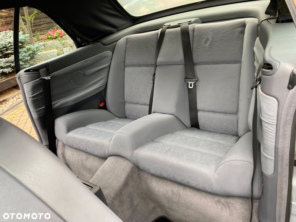 BMW Seria 3 ver-318i - 21