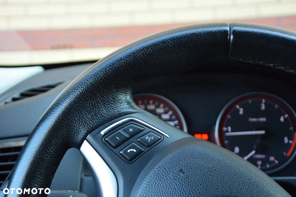 BMW X1 sDrive18d xLine - 26