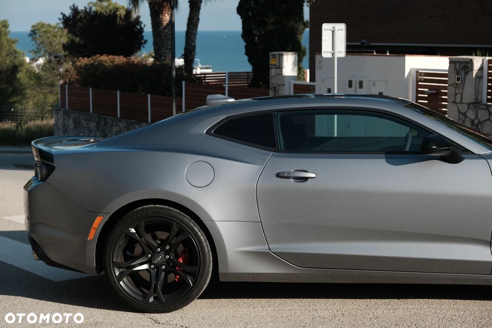 Chevrolet Camaro - 3